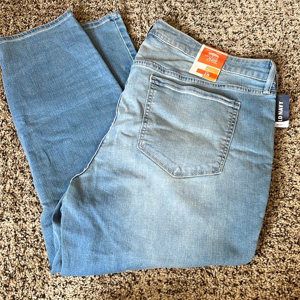 Old Navy The Rockstar crop size 18 light denim